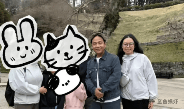凯时尊龙44岁宋小宝日本被偶遇染头发后堪